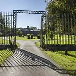 Chateau De La Motte Hotell Liessies