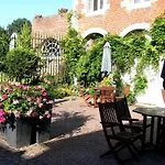 Hotel Chateau De La Motte 3*