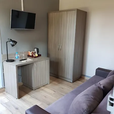 Logis - Chateau De La Motte - & Restaurant 3*