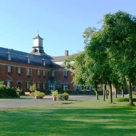Logis - Chateau De La Motte - & Restaurant Hotel