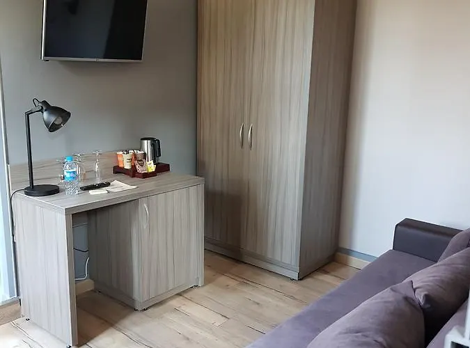 Chateau De La Motte 3*